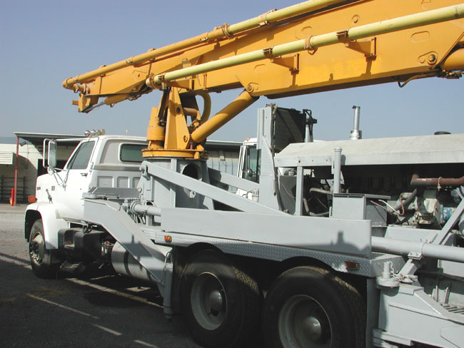 used Boom Pump