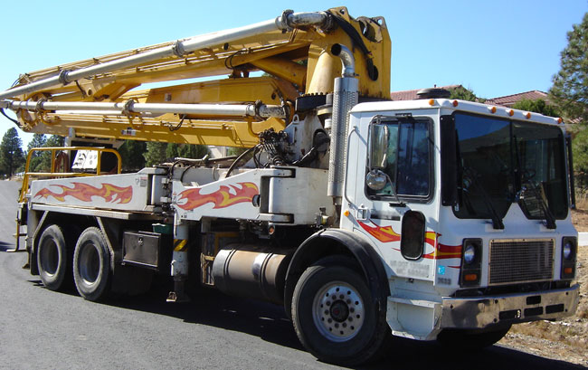 used REED ST36 Boom Pump