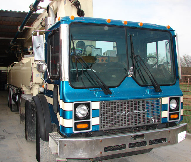 used REED Concrete Pump