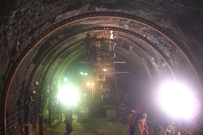 Shotcrete Support and Walls on a Tunnel Project