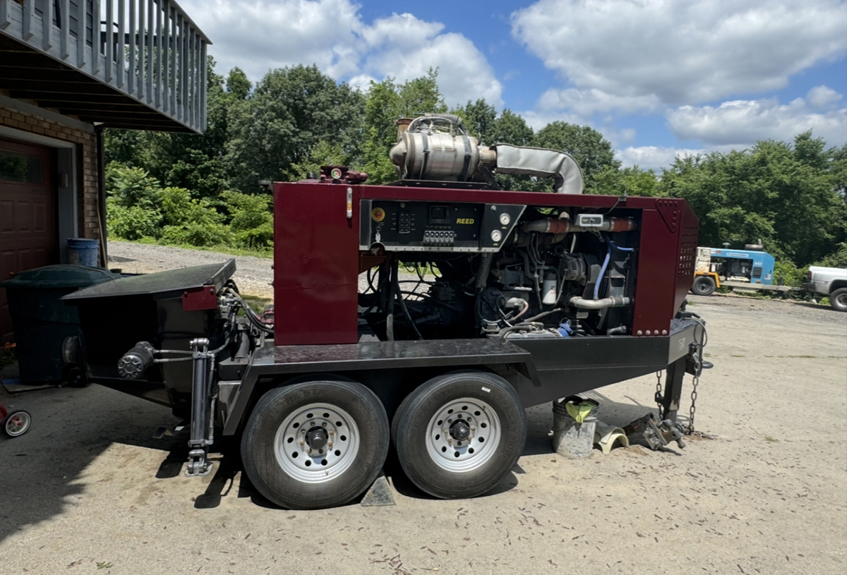 used REED Concrete Pump