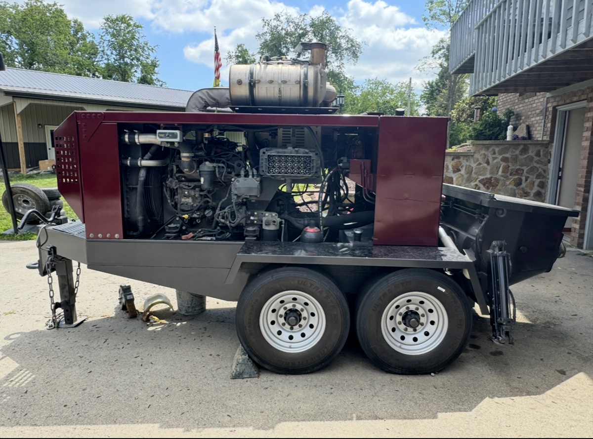 used REED Concrete Pump