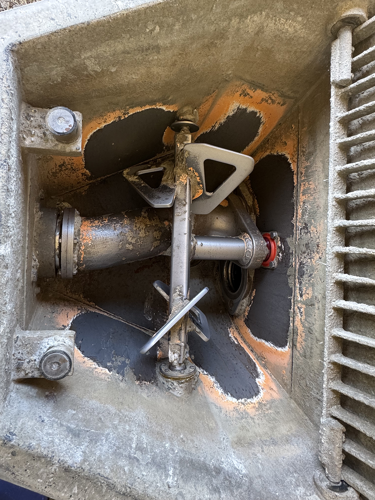 used REED Concrete Pump