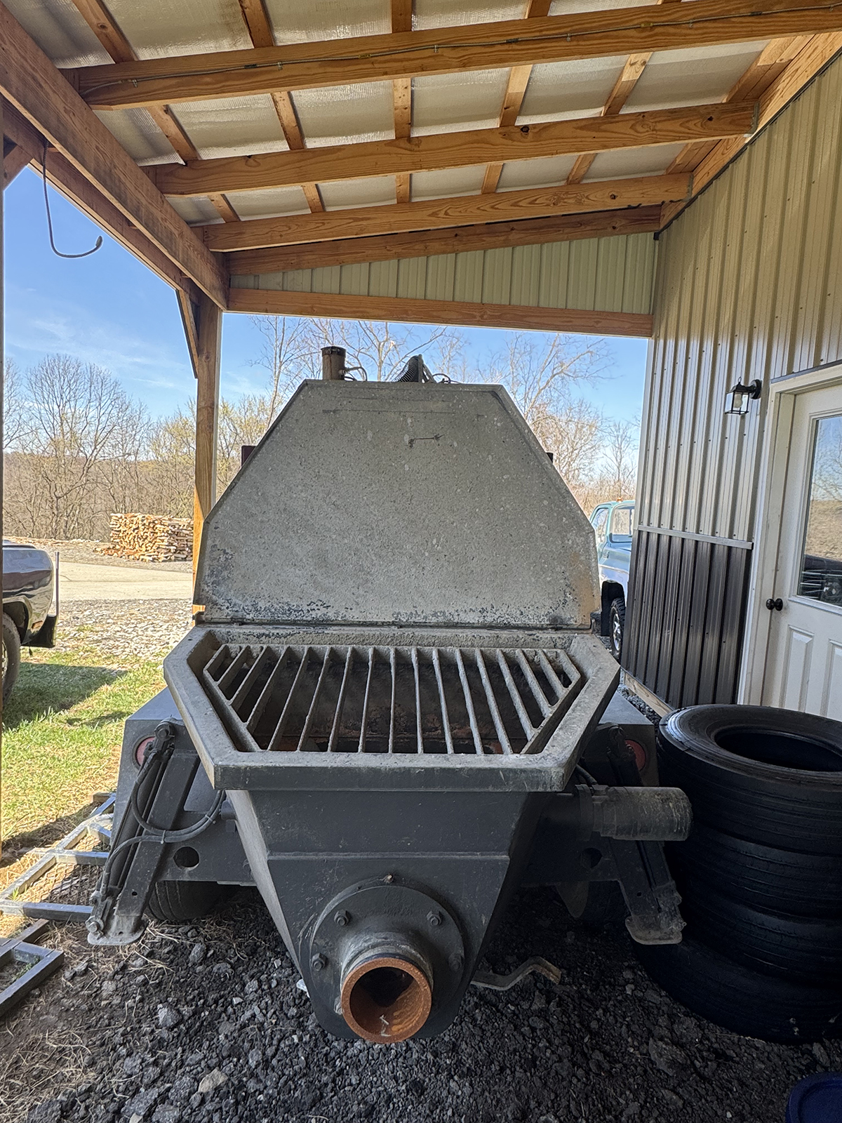 used REED Concrete Pump