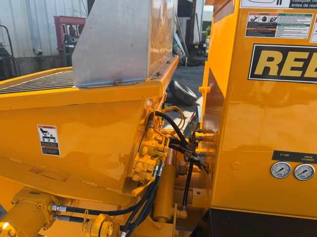used REED Concrete Pump
