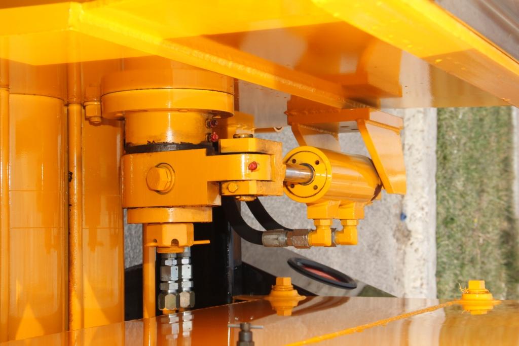 used REED Concrete Pump