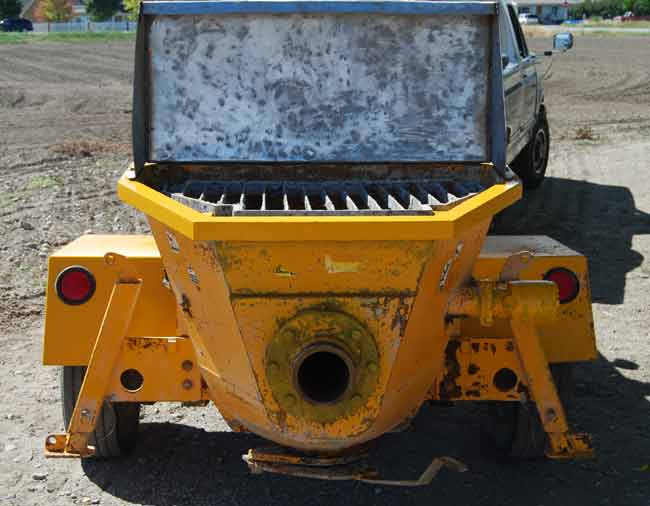 used REED Concrete Pump