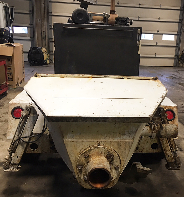 used REED Concrete Pump