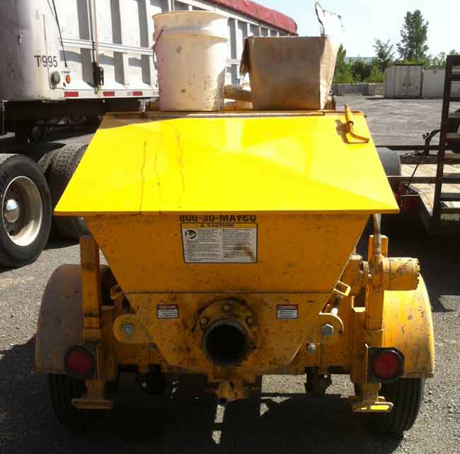 used REED Concrete Pump
