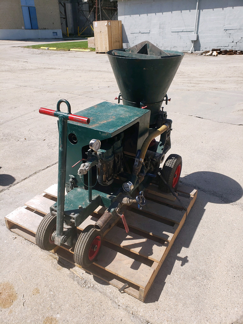 used REED Concrete Pump