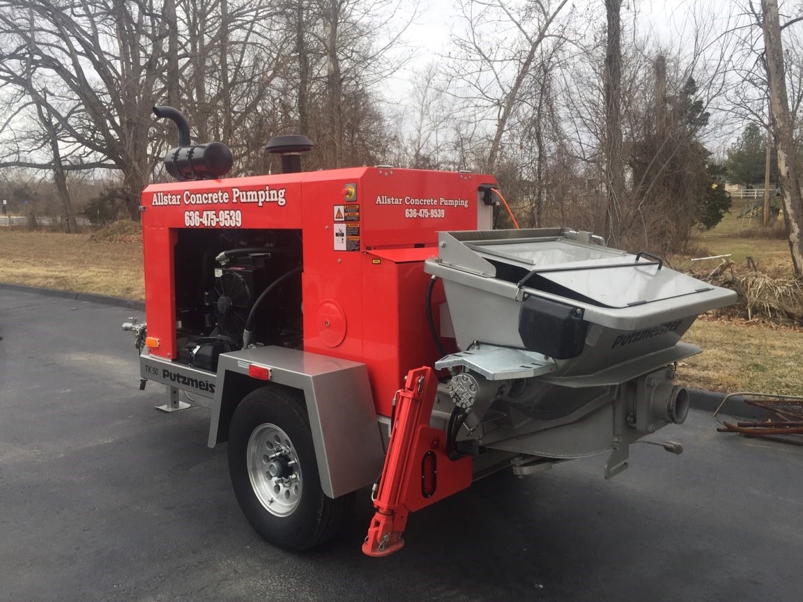 used REED Concrete Pump