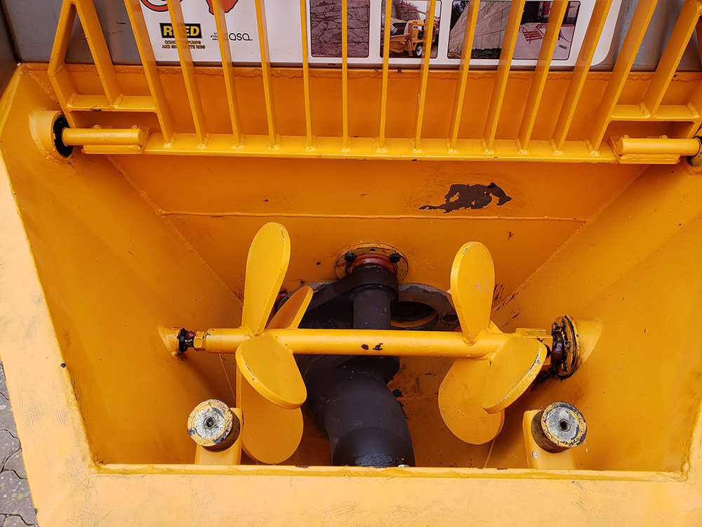 used REED Concrete Pump