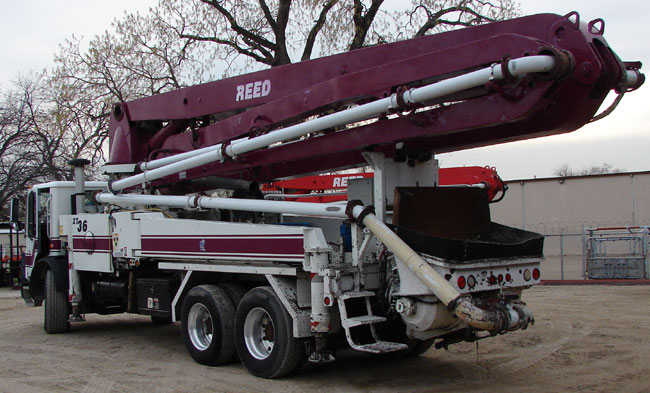used REED Concrete Pump