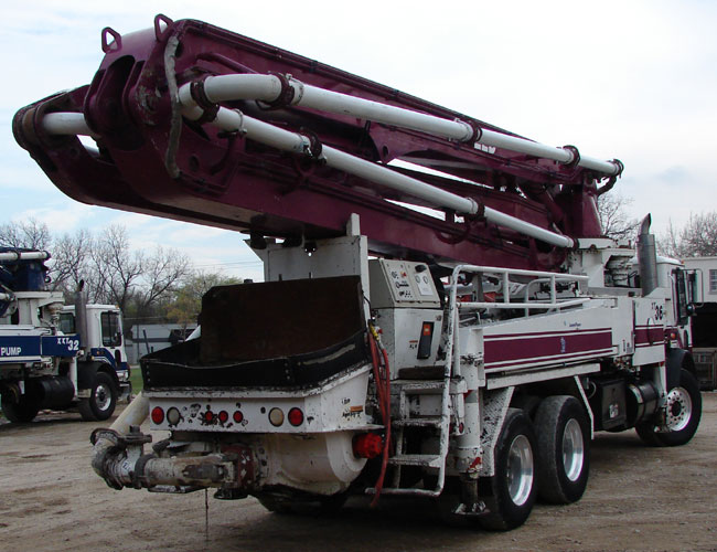 used REED Concrete Pump
