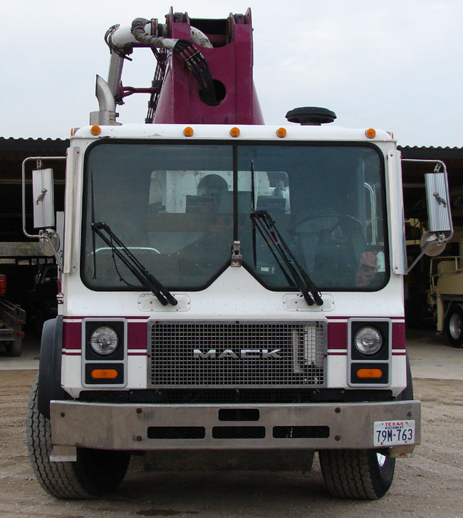 used REED Concrete Pump
