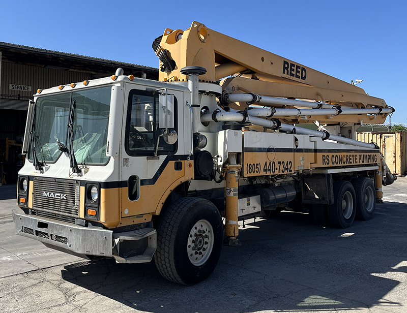 used REED Concrete Pump